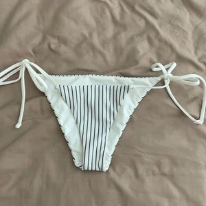 Hurley bikini bottoms (brand new / never worn)